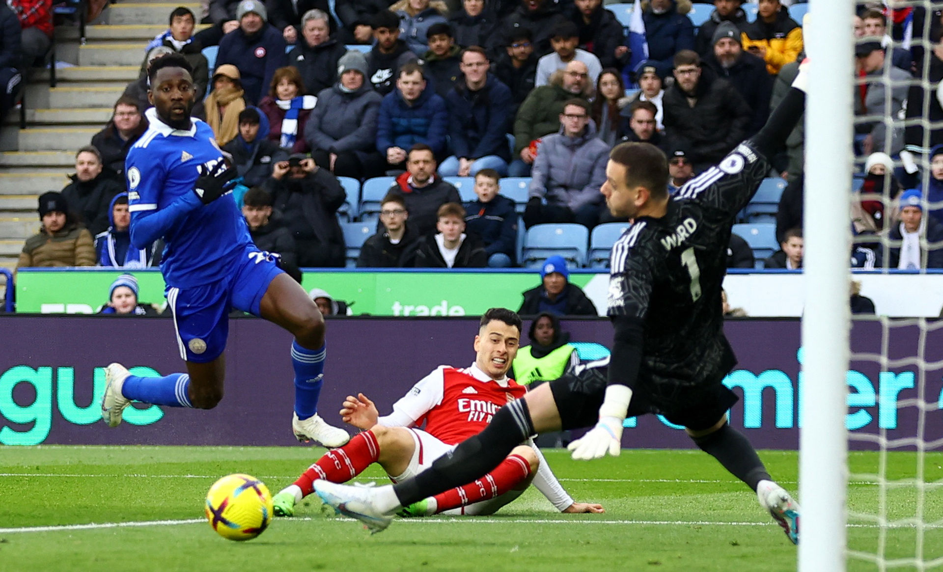 俱乐部在转 俱乐部在转