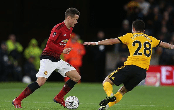 价值相形见 价值相形见