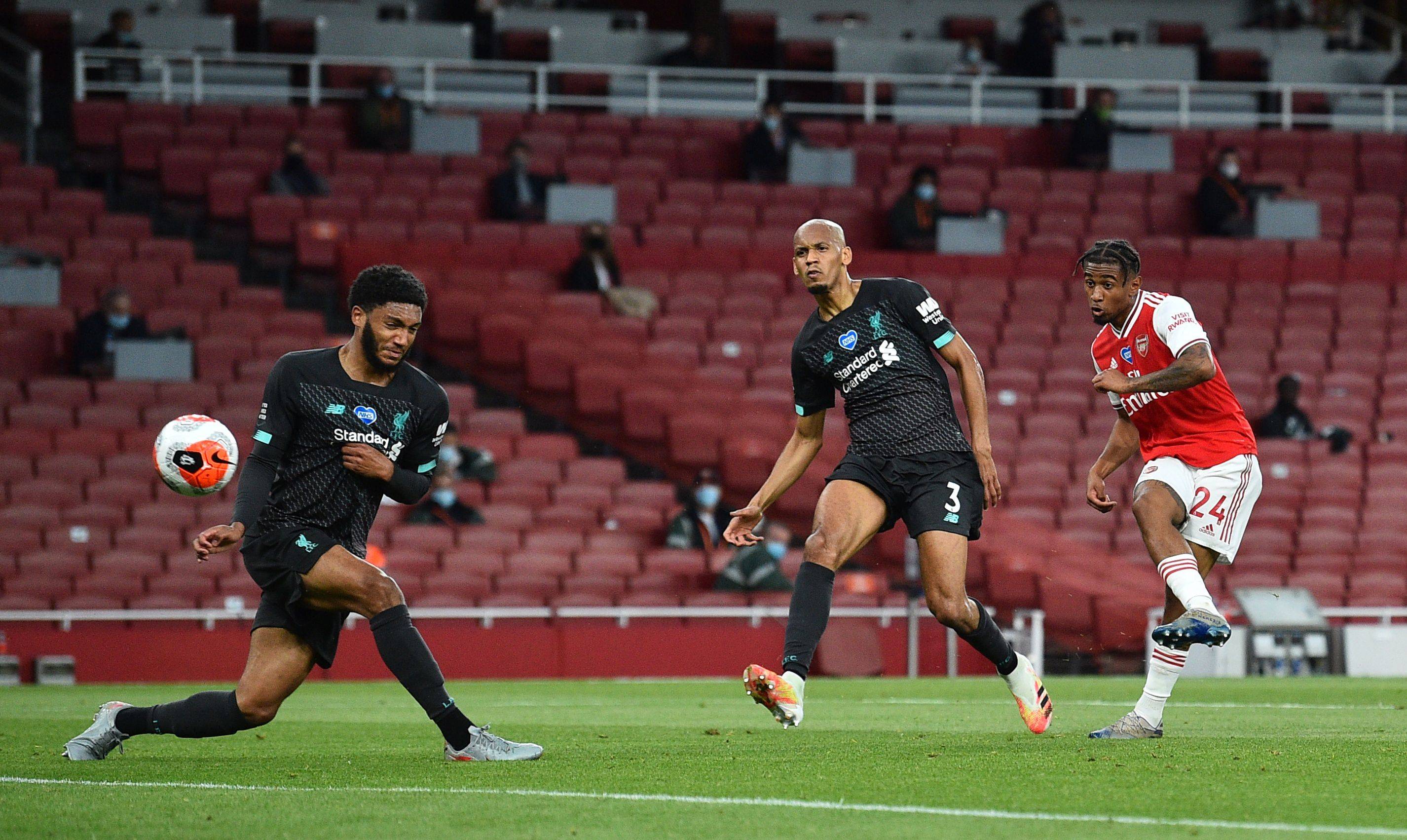 对防守球员 对防守球员